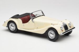 Morgan 4/4 Series II Branco Kyosho 1:18 08111W Metal - imagem 6 de 8