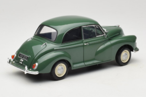 Morris Minor Verde Minichamps 1:18 150137000 Metal - imagem 3 de 8