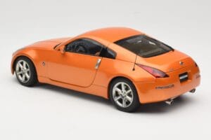 Nissan 350Z Z33 Sunset Orange AUTOart 1:18 77312 Metal - imagem 7 de 8