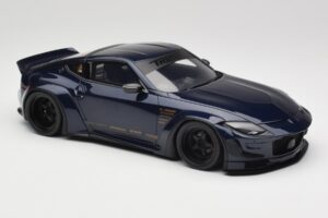 Nissan 400Z RZ34 Pandem Midnight Blue GT Spirit 1:18 GT494 Resina - imagem 4 de 6