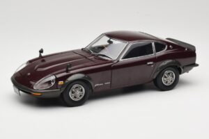 Nissan Fairlady 240Z-G S30 Bordeaux Kyosho 1:18 08212M Metal