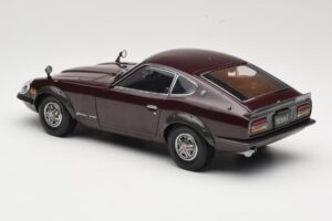 Nissan Fairlady 240Z-G S30 Bordeaux Kyosho 1:18 08212M Metal - imagem 7 de 8