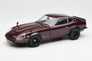 Nissan Fairlady 240ZG Castanho Kyosho 1:18 08217M Metal