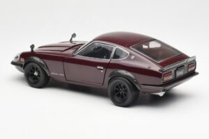 Nissan Fairlady 240ZG Castanho Kyosho 1:18 08217M Metal - imagem 7 de 8