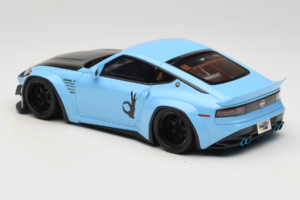 Nissan Fairlady Z RZ34 Pandem China Blue Black GT Spirit 1:18 GT943 Resina - imagem 5 de 6