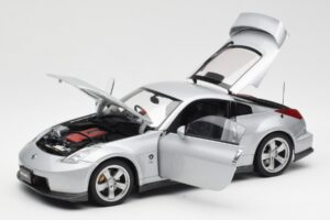 Nissan Fairlady Z Z34 NISMO Type 380RS Prata AUTOart 1:18 77401 Metal - imagem 2 de 8