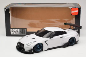 Nissan GT-R R35 Boost Wars 2 Branco Jp Kraemo 1:18 KRAEMO001 Metal - imagem 7 de 7