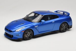 Nissan GT-R R35 Skyline Edition Bayside Blue GT Spirit 1:18 GT521 Resina