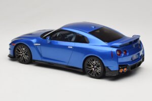 Nissan GT-R R35 Skyline Edition Bayside Blue GT Spirit 1:18 GT521 Resina - imagem 5 de 6