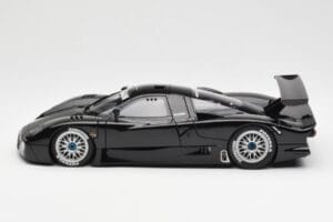 Nissan R390 GT1 #0 24 Hours of Le Mans 1998 AUTOart 1:18 89878 Metal - imagem 4 de 8