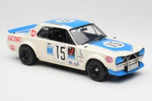Nissan Skyline 2000GT-R KPGC10 #15 K. Takahashi Nissan Works JTCC 1972 Kyosho 1:18 08122B Metal - imagem 6 de 8