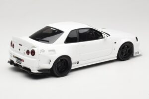 Nissan Skyline GT-R BNR34 by KRC Pearl White Otto 1:18 OT1135 Resina - imagem 2 de 6