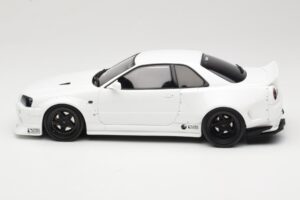 Nissan Skyline GT-R BNR34 by KRC Pearl White Otto 1:18 OT1135 Resina - imagem 3 de 6