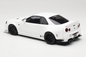 Nissan Skyline GT-R BNR34 by KRC Pearl White Otto 1:18 OT1135 Resina - imagem 5 de 6