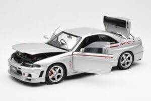 Nissan Skyline GT-R R33 R-Tune Prata AUTOart 1:18 77326 Metal - imagem 2 de 8