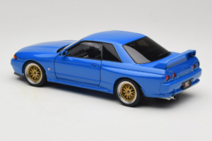 Nissan Skyline GT-R R32 V-Spec II Tuned Azul AUTOart 1:18 77415 Metal - imagem 7 de 8