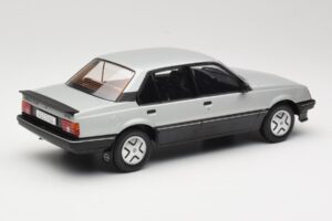 Opel Ascona C SR Prateado MCG 1:18 MCG18460 Metal - imagem 2 de 6