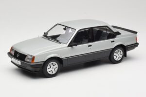 Opel Ascona C SR Prateado MCG 1:18 MCG18460 Metal