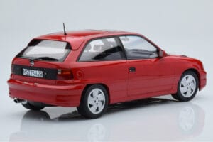Opel Astra F GSi Vermelho Norev 1:18 183672 Metal - imagem 2 de 6