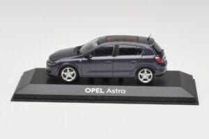 Opel Astra H Cinzento Minichamps 1:43 B24910027A Metal