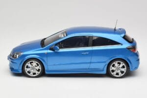 Opel Astra H OPC Arden Blue Otto 1:18 OT473 Resina - imagem 3 de 6