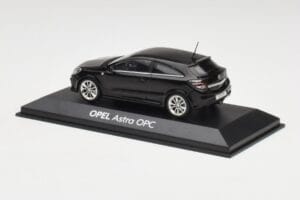 Opel Astra H OPC Preto Minichamps 1:43 90399890 Metal - imagem 3 de 4
