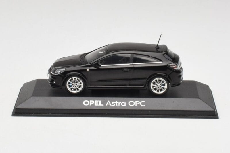 Opel Astra H OPC Preto Minichamps 1:43 90399890 Metal