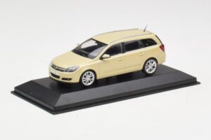 Opel Astra H Break Amarelo Minichamps 1:43 1799098 Metal - imagem 2 de 4