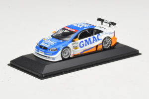 Opel Astra V8 Coupe Race Taxi GMAC Bank OPC Euroteam 2004 Minichamps 1:43 400044800 Metal - imagem 2 de 4