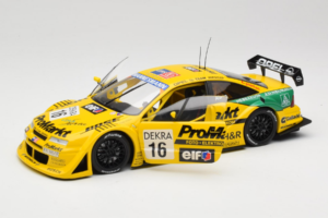 Opel Calibra V6 4x4 #16 U. Alzen DTM 1996 UT Models 1:18 180964316 Metal - imagem 2 de 8