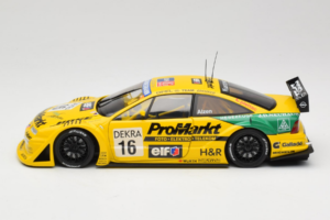 Opel Calibra V6 4x4 #16 U. Alzen DTM 1996 UT Models 1:18 180964316 Metal - imagem 4 de 8