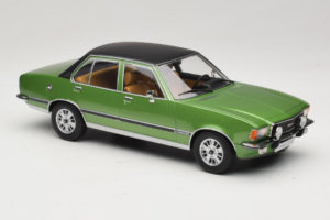 Opel Commodore B Verde MCG 1:18 MCG18565 Metal - imagem 4 de 6