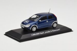Opel Corsa C 1.5M Made in Eisenach Minichamps 1:43 OPEL003 Metal - imagem 2 de 4