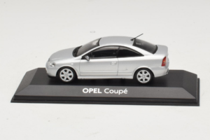 Opel Coupe Bertone Prateado Minichamps 1:43 B24910027 Metal