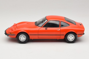 Opel GT/J Vermelho Minichamps 1:18 180049028 Metal - imagem 4 de 8