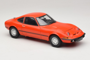 Opel GT/J Vermelho Minichamps 1:18 180049028 Metal - imagem 6 de 8