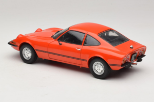 Opel GT/J Vermelho Minichamps 1:18 180049028 Metal - imagem 7 de 8
