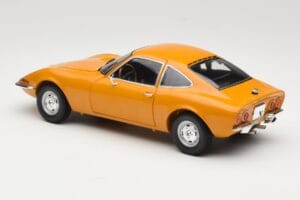 Opel GT Ocre Minichamps 1:18 180049031 Metal - imagem 7 de 8