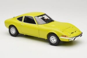 Opel GT Amarelo Minichamps 1:18 180049032 Metal - imagem 5 de 8