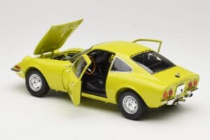Opel GT Amarelo Minichamps 1:18 180049032 Metal - imagem 6 de 8