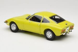 Opel GT Amarelo Minichamps 1:18 180049032 Metal - imagem 7 de 8