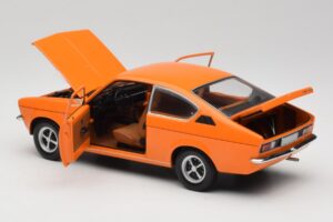 Opel Kadett C Coupe Laranja Minichamps 1:18 180045622 Metal - imagem 5 de 8