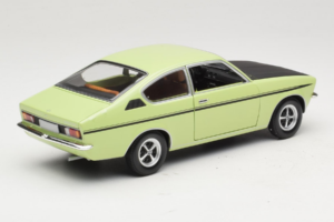 Opel Kadett C SR Verde Minichamps 1:18 180045625 Metal - imagem 3 de 8