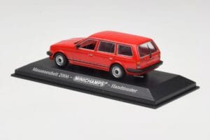 Opel Kadett D Estate Vermelho Concept Minichamps 1:43 OPEL001 Metal - imagem 3 de 4