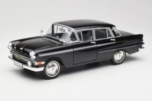 Opel Kapitan P1 Preto Revell 1:18 08822 Metal