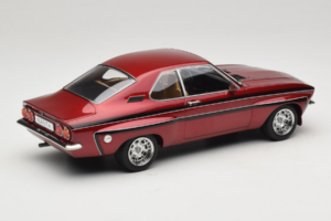 Opel Manta A Irmscher Metallic Red MCG 1:18 MCG18427 Metal - imagem 2 de 6