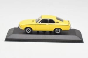 Opel Manta A SR Amarelo Minichamps 1:43 400045502 Metal