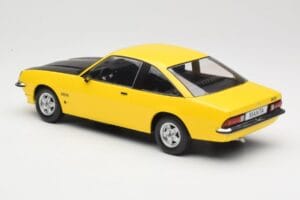 Opel Manta B GT/E Amarelo MCG 1:18 MCG18236 Metal - imagem 5 de 6