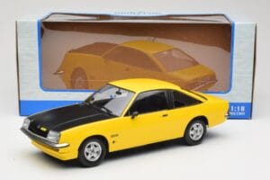 Opel Manta B GT/E Amarelo MCG 1:18 MCG18236 Metal - imagem 6 de 6
