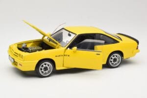 Opel Manta B GT/E Amarelo Revell 1:18 08421 Metal - imagem 2 de 8